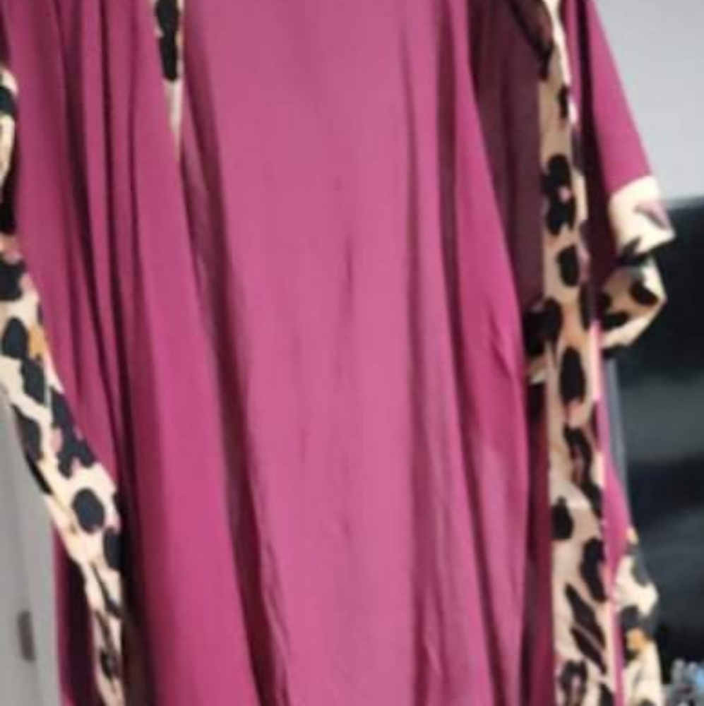 Maroon kimono